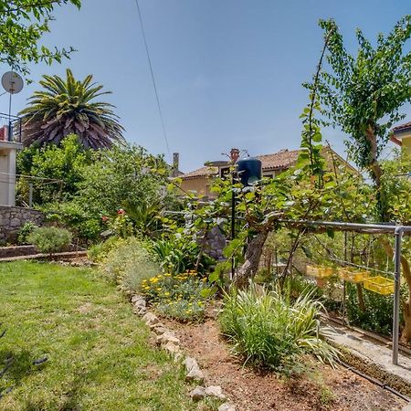 Sheshe Leilighet Mali Lošinj Eksteriør bilde