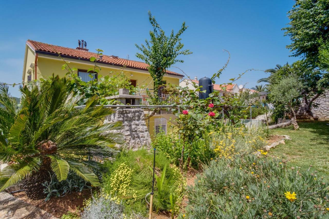 Sheshe Leilighet Mali Lošinj Eksteriør bilde